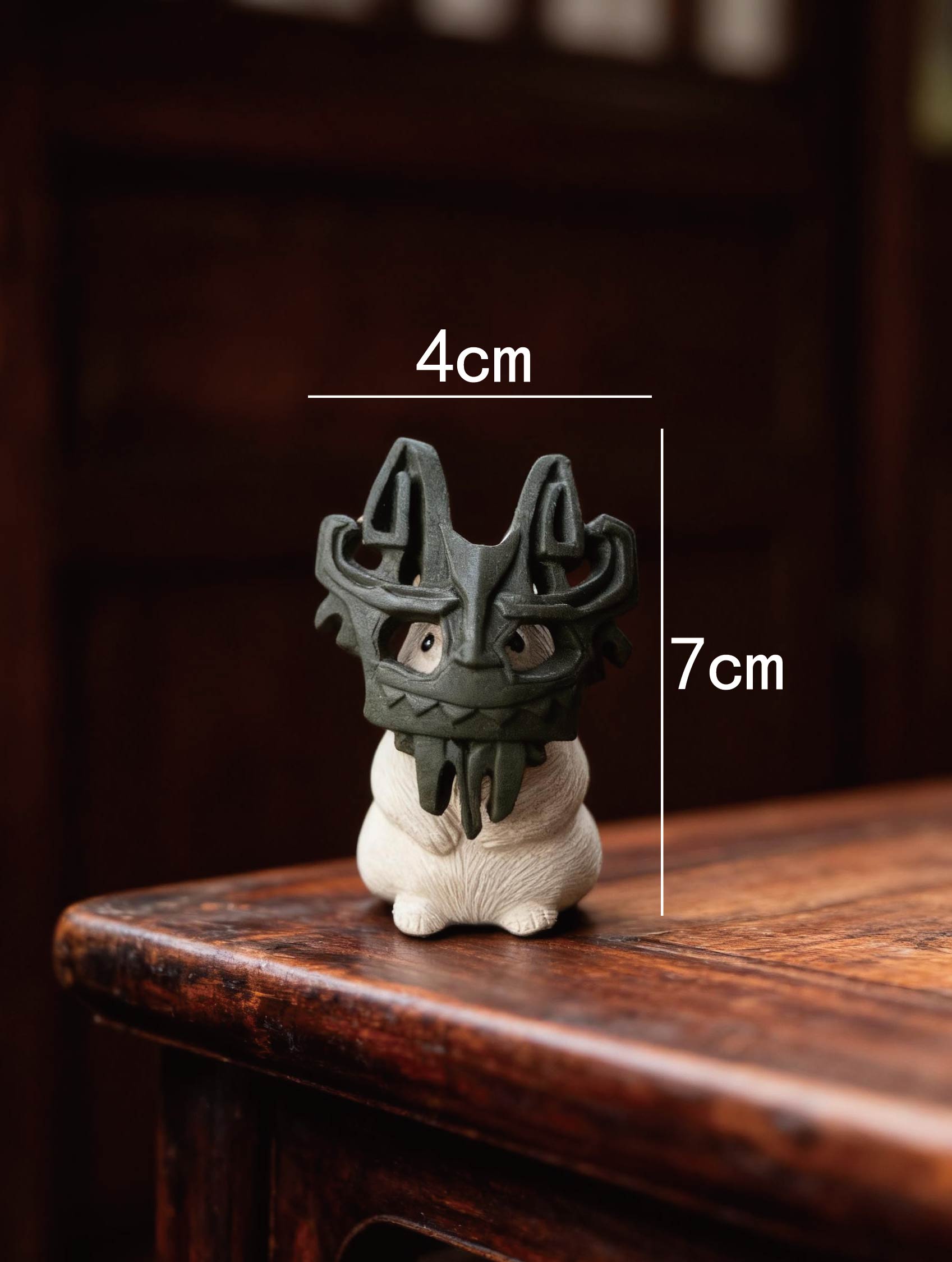 Bronze-Masked Rabbit Tea Pet - Image 10