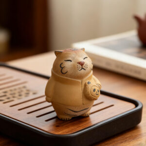 Tiger with a Bear Bag Tea Pet